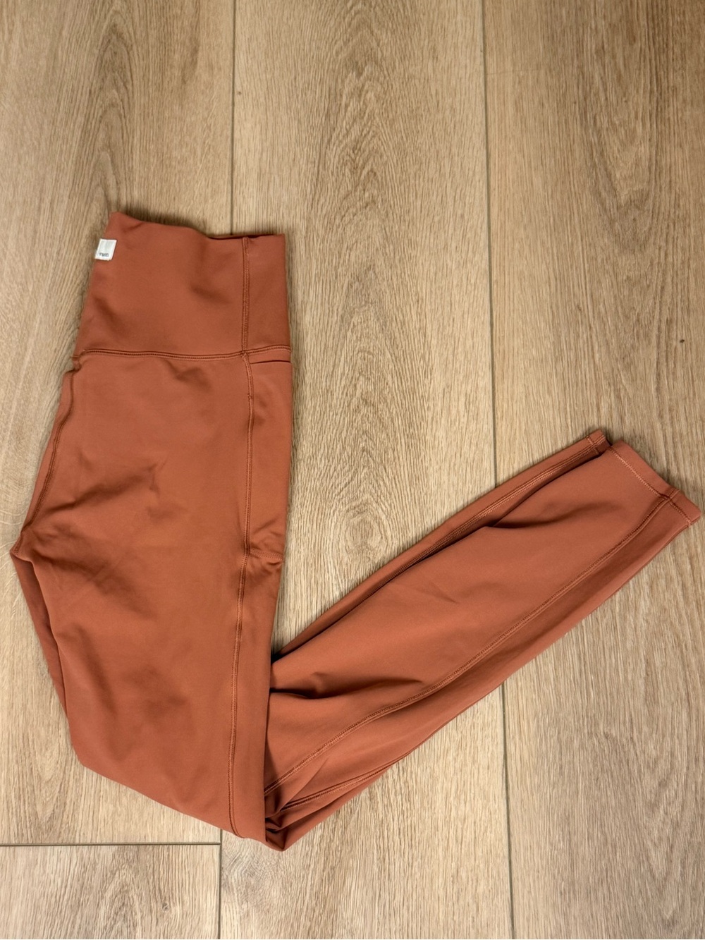 Vuori Studio Pocket Leggings Size Medium